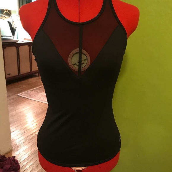 cool yoga tops